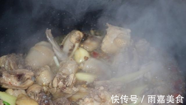 高价买的炒鸡肉秘方,没出锅就香的醉人,隔三差五吃,雷打不动