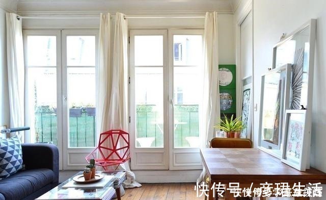 阳台|越来越多家庭在客厅和阳台之间选这些隔断，好看实用，还改善格局！