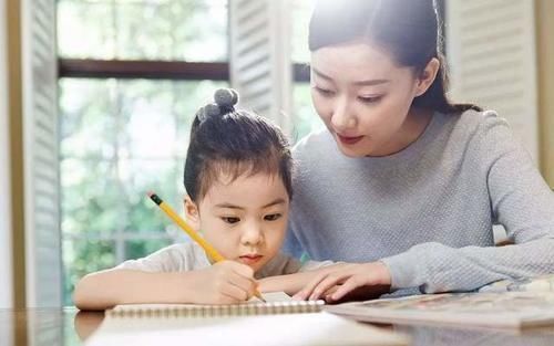 马云|小学生作文只有九个字,老师看完内容,直接给了满分