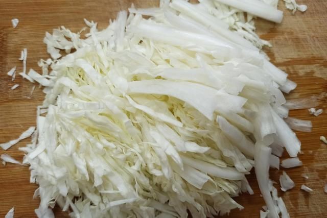 红椒|面馆生意火爆，全凭这5款免费小菜，清口又解腻，掌握方法你也行