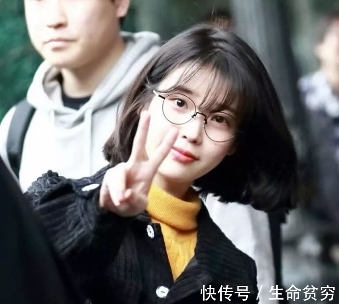 戴上眼镜 换副眼镜就能改善这6个脸部bug？我信了！