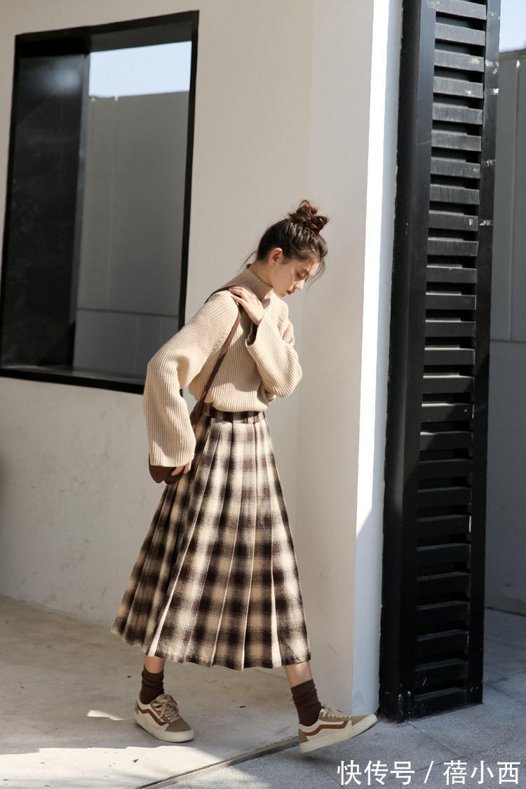 薄纱裙|不管是20岁还是50岁,女人的衣品比长相重要,学会穿半身裙准没错