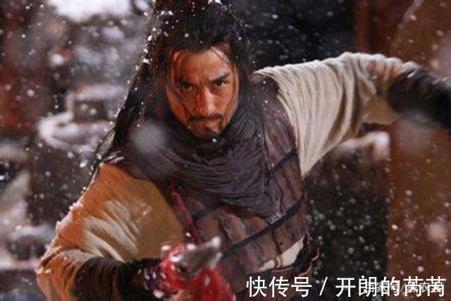 鲁智深$最让林冲鄙视的一个人虽是梁山五虎将,但林冲从没给过他好脸色