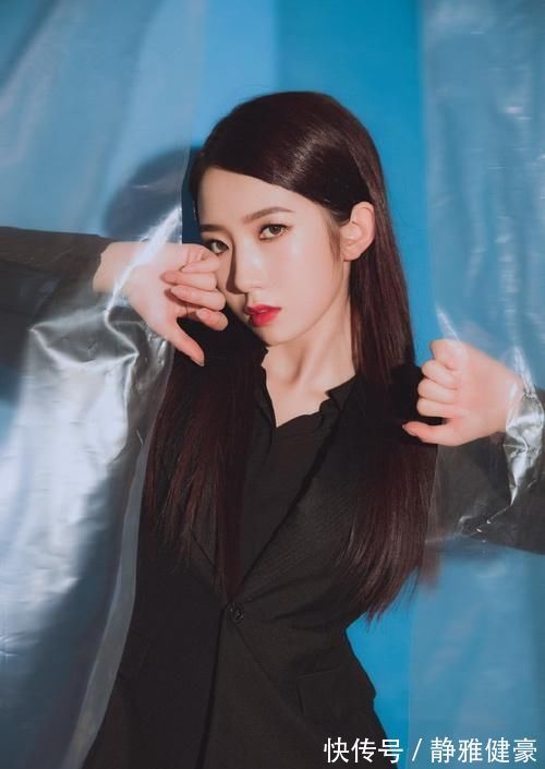 女人|不管多大年纪的女人,这5种发型留久了,脱发还很伤头发!