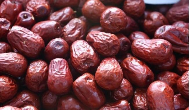 肾是男性“强大”的支撑,常吃5种食物,补肾元,固精华