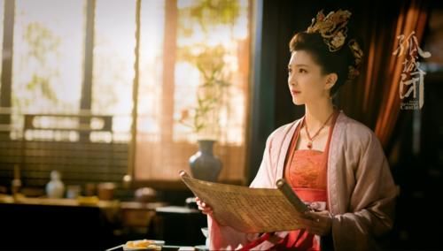 正午阳光|演技下线?从《好先生》到《扫黑风暴》,江疏影怎么越演越退步