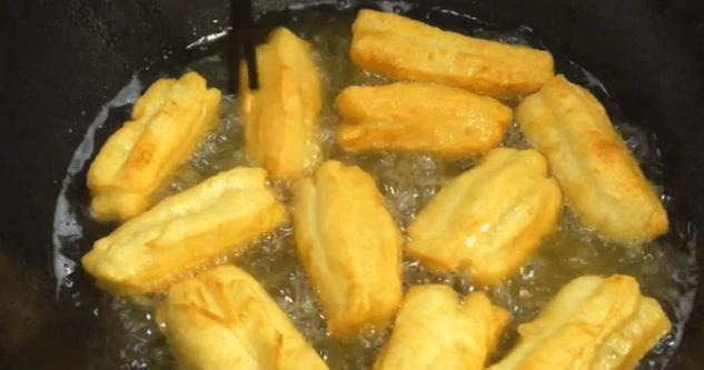 天冷了,油条这样做,再也不出去买了,做法简单一看就会,太香了