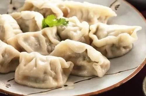 怎么调出香喷喷的饺子馅?学会万能饺子馅,包什么肉饺子都好吃