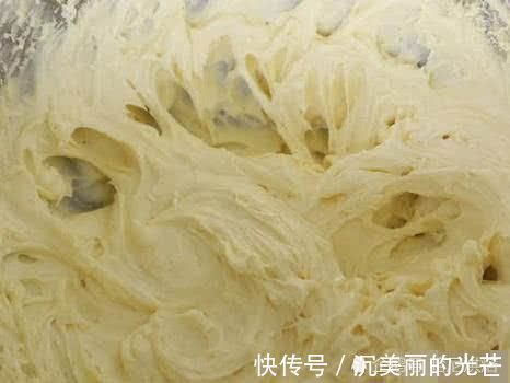 日式菠萝包，咋做才能柔软好吃很多人第一步就错了，关键在和面