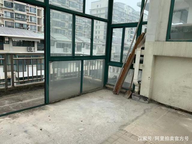 房地产|江苏省张家港市一269平房产拍卖，以450万元成交