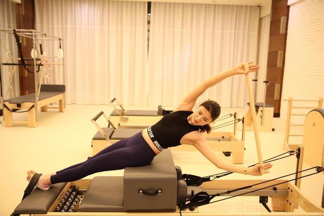 爱美之心|90后辣妈本想晒娃,谁知自己意外走红,看到身材后,网友:羡慕了