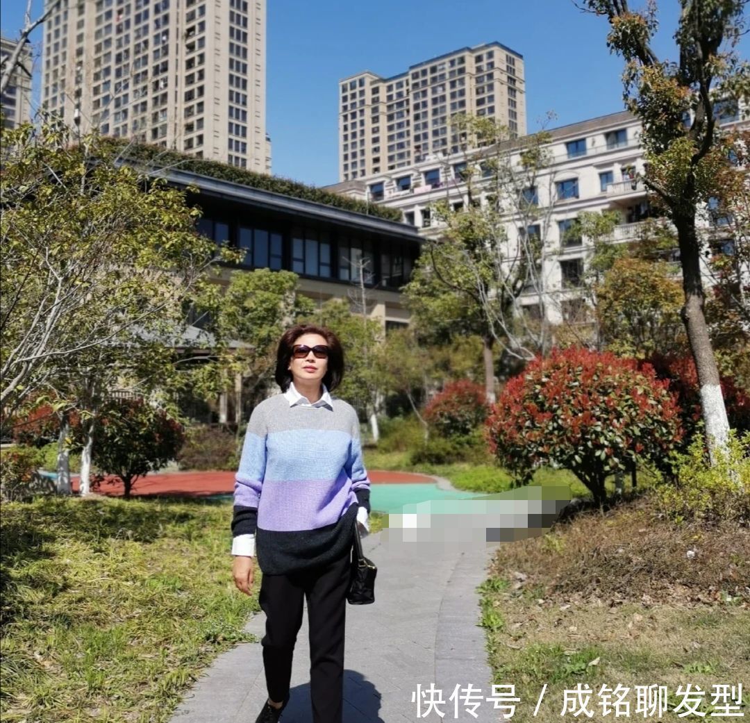 长裤|60岁的女人，建议多学学这几位博主的穿搭，真实自然还很显年轻