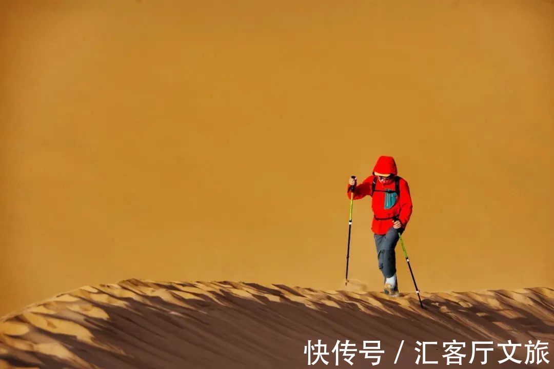 沙漠|除了黄沙漫天，腾格里的沙漠里还能干什么？