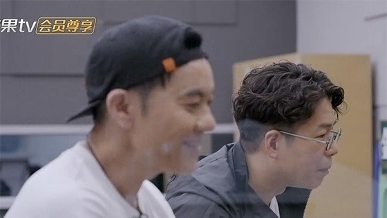 《披荆斩棘的哥哥》陈小春答错题暴走，大湾区还有多少快乐源泉