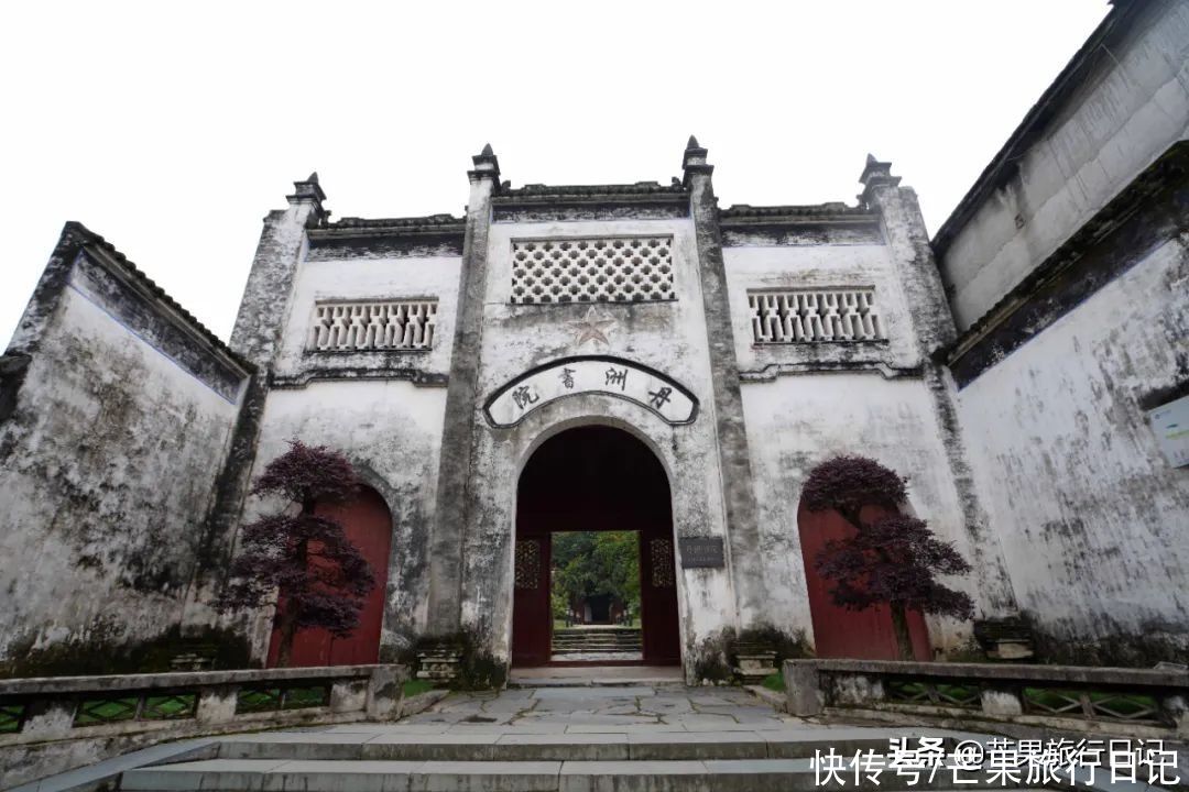 县城|广西鲜为人知的水上古城，400年来只能乘船出入，至今不通公路