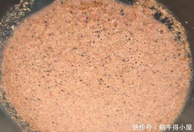 野钓很牛的一款饵料,自己在家就能做,学会以后好钓大鱼