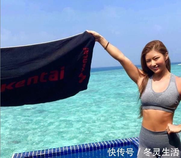 美女|日本美女私教热爱普拉提，上课之余不忘健身，好身材受学员追捧