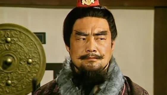 东州|悲剧:刘备生平看错5人,3人毁他江山,其中2人还是刘备的亲戚