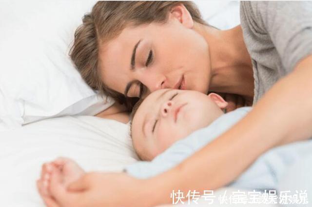 入睡|宝宝为何喜欢被母亲抱着睡培养孩子睡眠好习惯，做好4点很关键