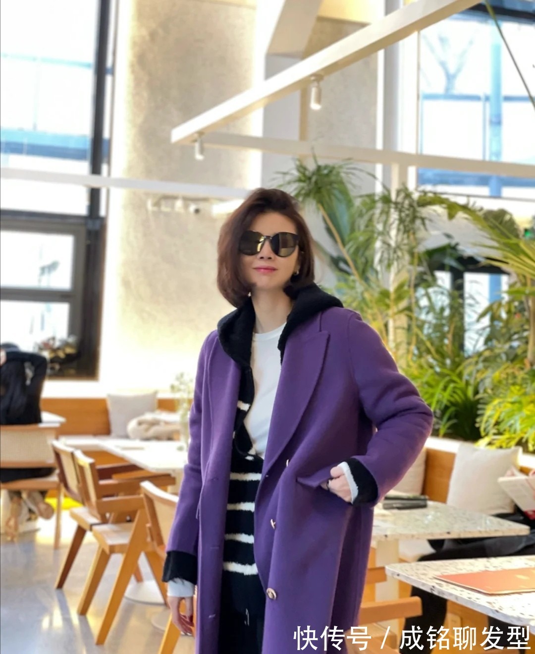 长大衣 不用刻意装嫩扮少女,这些四十岁+女人的穿搭好看又高级,超有范