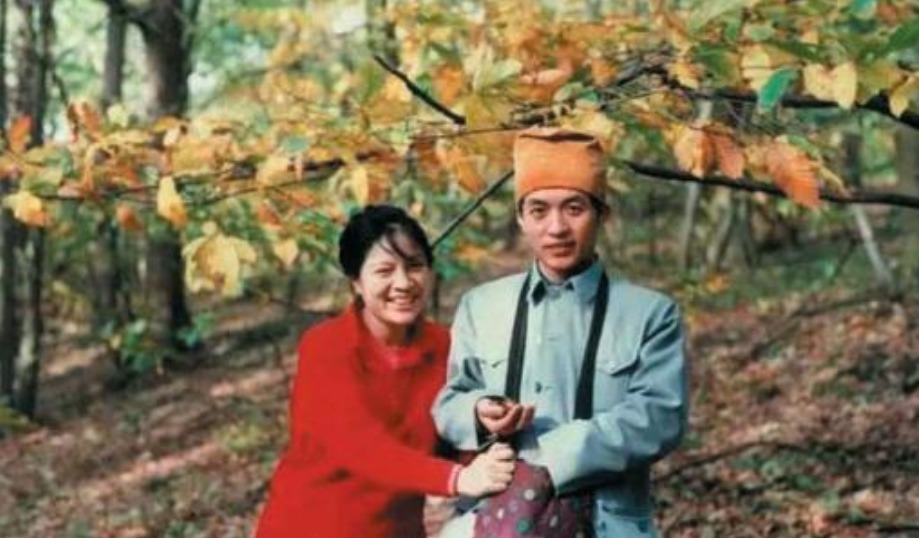 在诗人顾城杀妻案中,妻子谢烨犯下一致命错误,葬送自己的人生