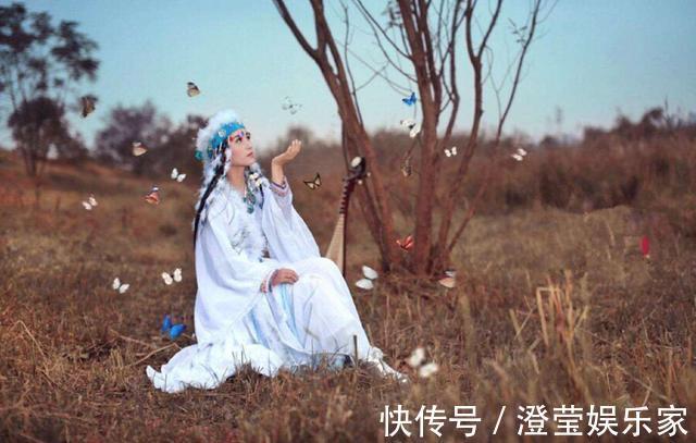 香妃#乾隆最宠爱的女人,死后棺材被人砍了一个大洞,只剩下了一个辫子