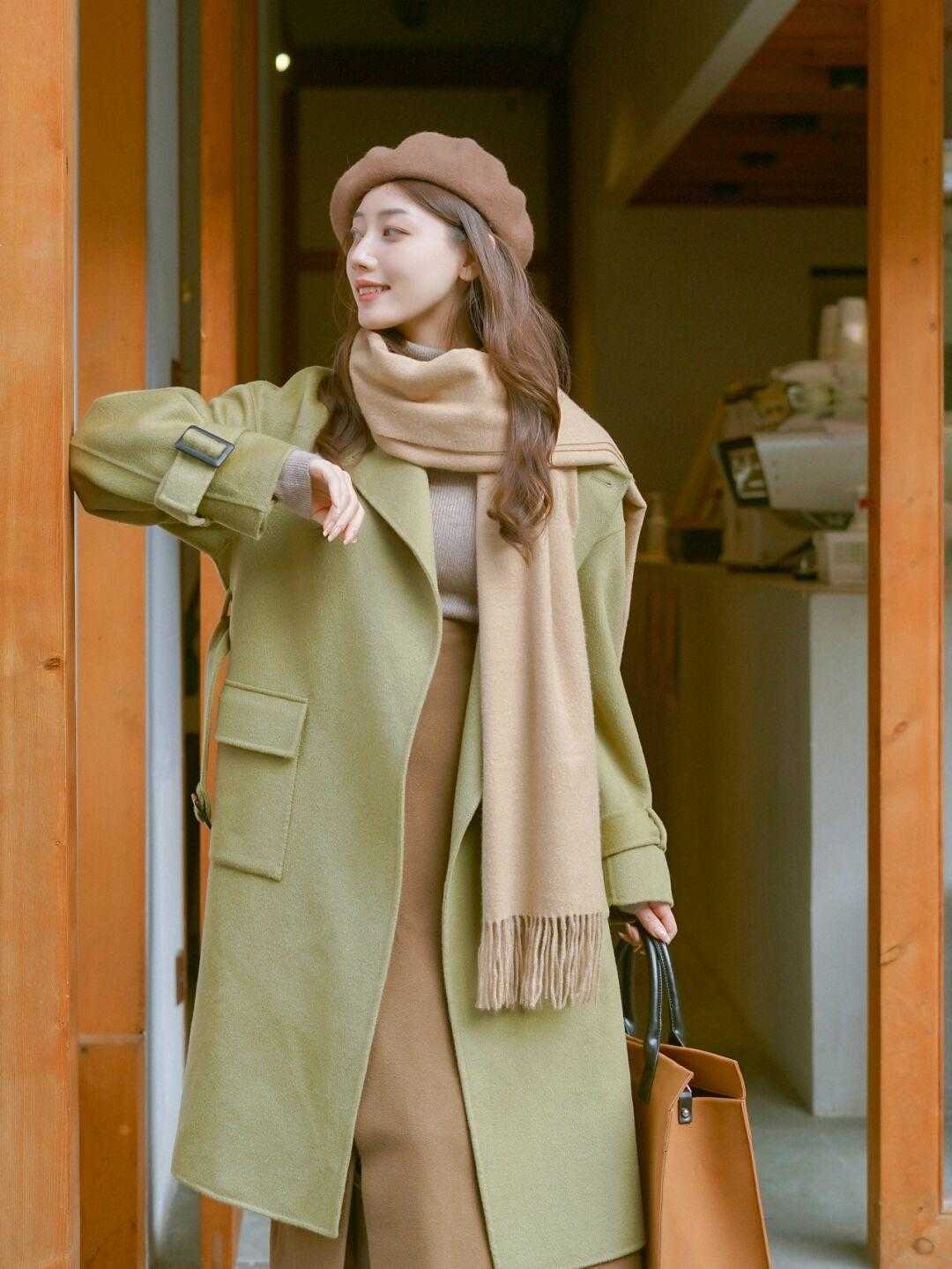 时尚博主|入冬以后火了的大衣,没想到大衣+裙子这样穿洋气,太温柔了