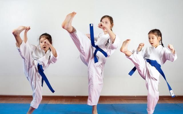 豆子|7岁孩子停止发育,提醒各位家长:孩子若有3种表现,多半积食了