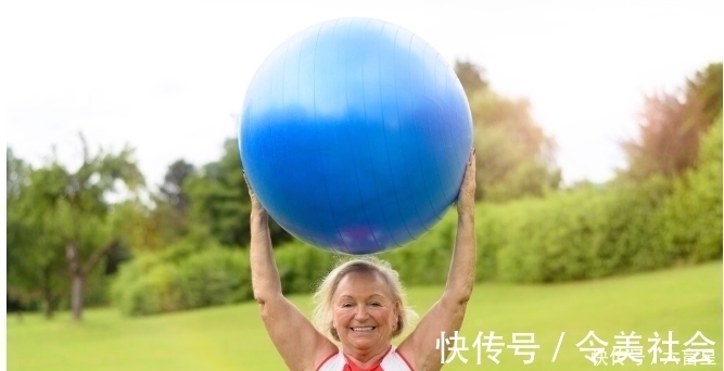 老人|65岁以上老人,可以通过以下锻炼延缓衰老,还能恢复身体机能