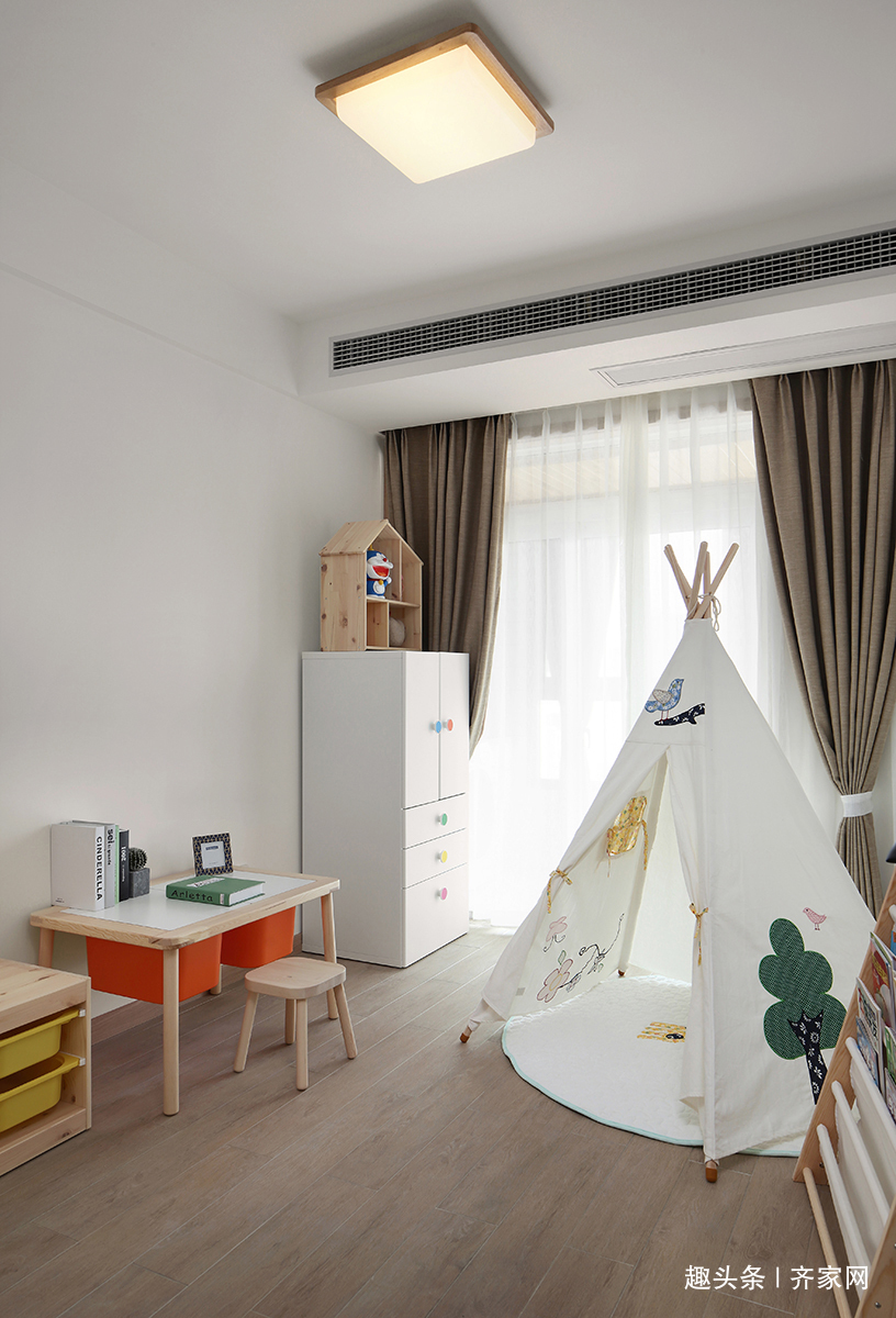 105㎡日式三居,淡雅简洁,清晰的线条,层次分明,扩容家中面积