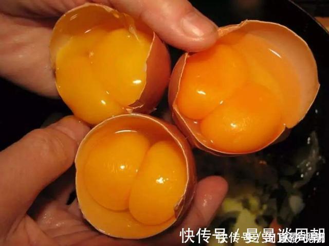 吃鸡蛋时不能做这6件事,很多人不知道,多数人都在做