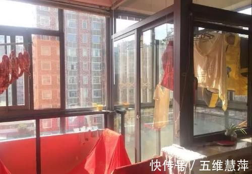 同事|晒晒同事的房子,头一次见阳台这样隔断,晾衣服轻松多了