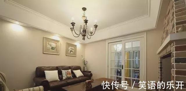 齐家云云|客厅灯光是选白光还是暖光呢?看完两者差别,我就完全到明白了!