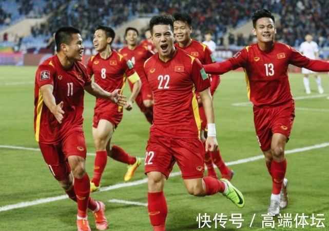 李霄鹏|李霄鹏承诺的一个也没做到!国足给大家添了一个世纪罕见大堵心