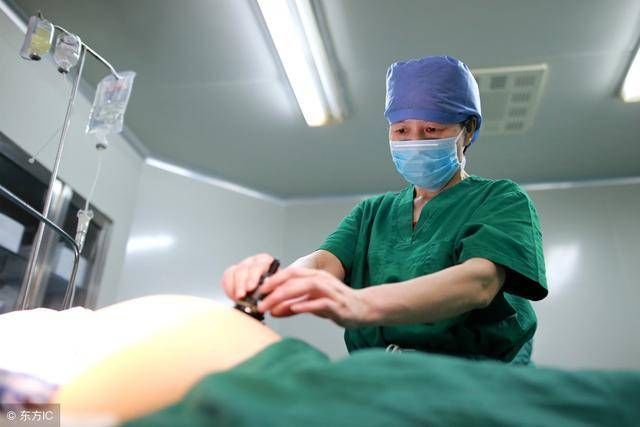 肚子|孩子从肚子里出来的那个瞬间,很多妈妈会有这几种感受,你有吗