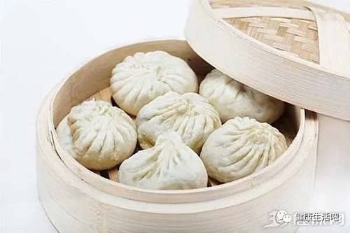 蜂蜜|早餐决定你的寿命!医生:早上空腹时,2种食物再饿都不能碰