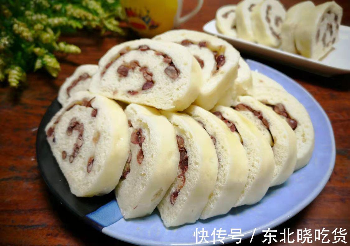 晚上睡前蒸一锅，第二天早餐就有了，层层都是料，比面包都好吃！