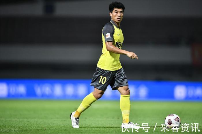 郑智|国足2连败后或迎来大变动,10号球衣易主,武磊不再是进攻核心