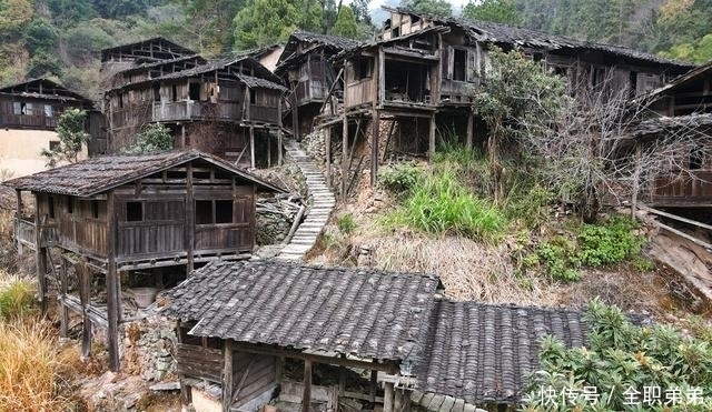 自驾泰宁，看丹霞地貌读沧海桑田的变演，探寻深山中遗失的古村