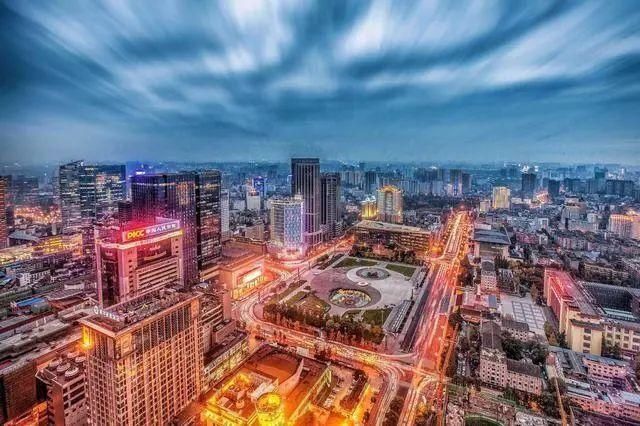 镜像 科学家或已找到平行宇宙NASA发现真实的镜像世界