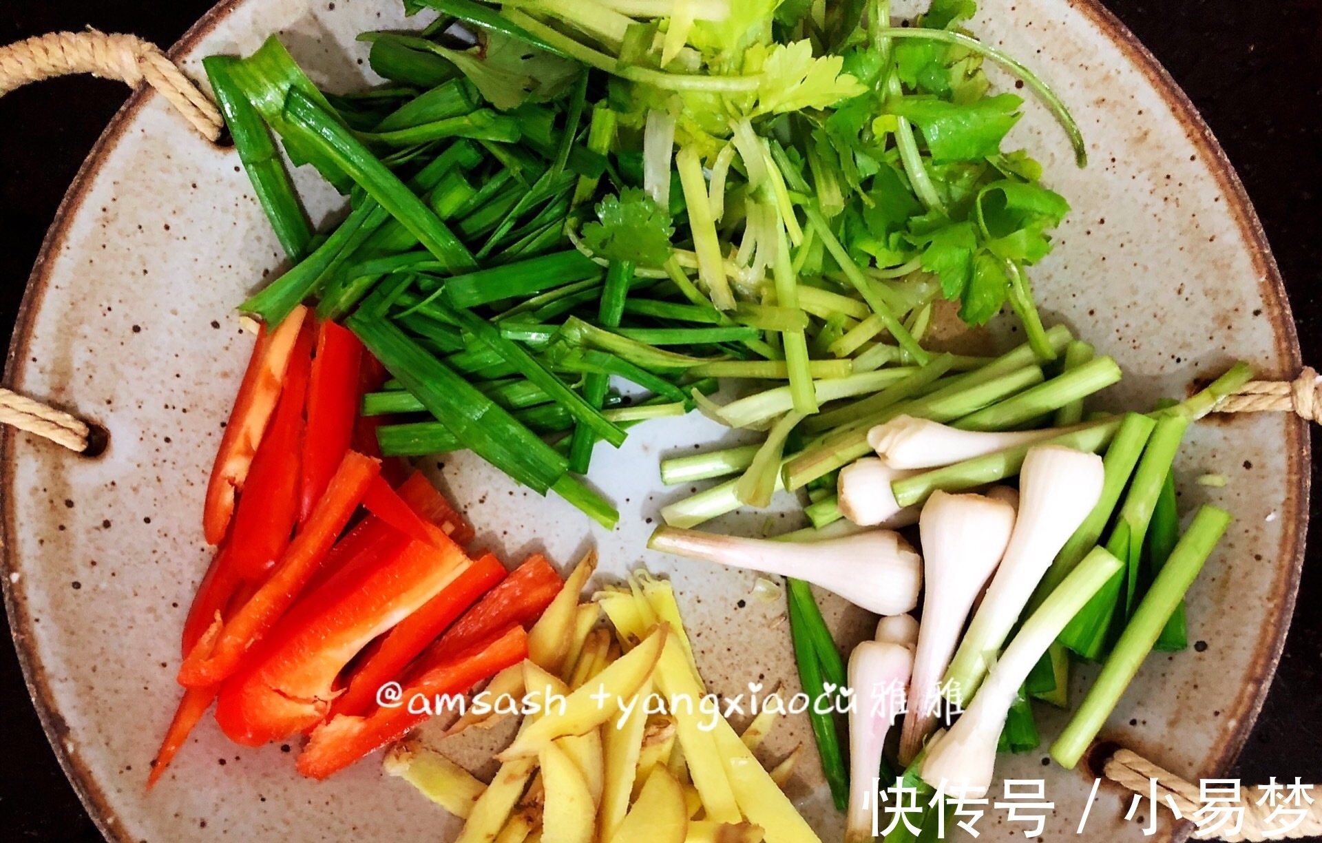 老少|每次遇到此菜都不放过，简单美味又营养，不加一滴水，老少抢着吃