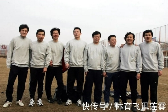 土帥|足球報(bào):李霄鵬與郝偉 兄弟往事