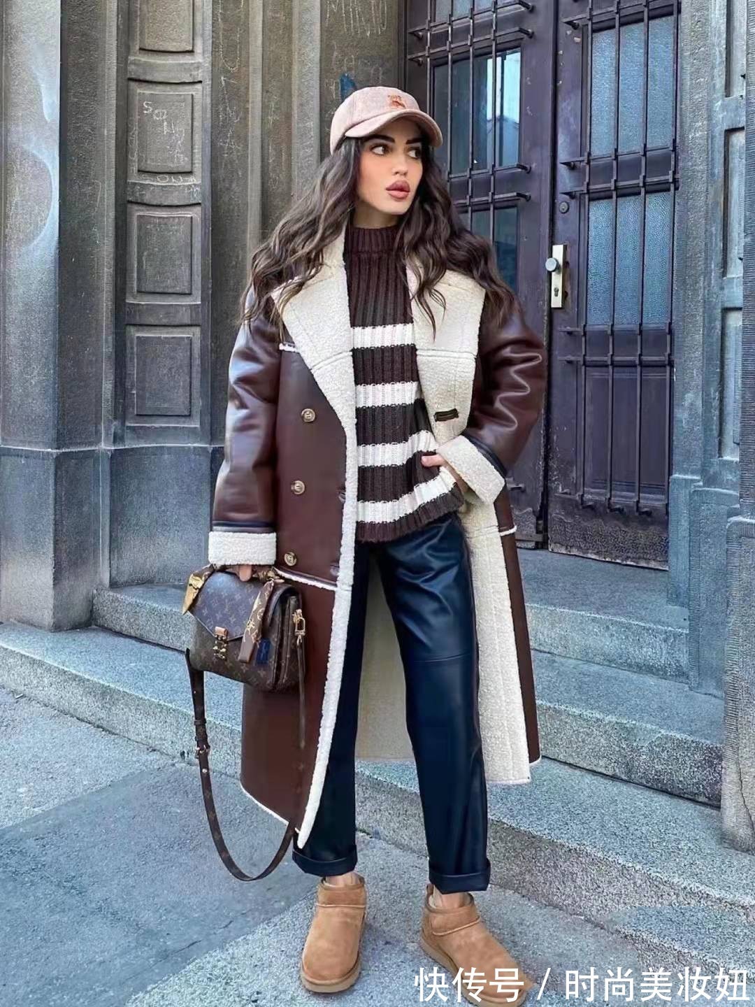 统一性 大衣不要总是搭配半身裙,配这几款裤子更洋气,时髦精都爱穿