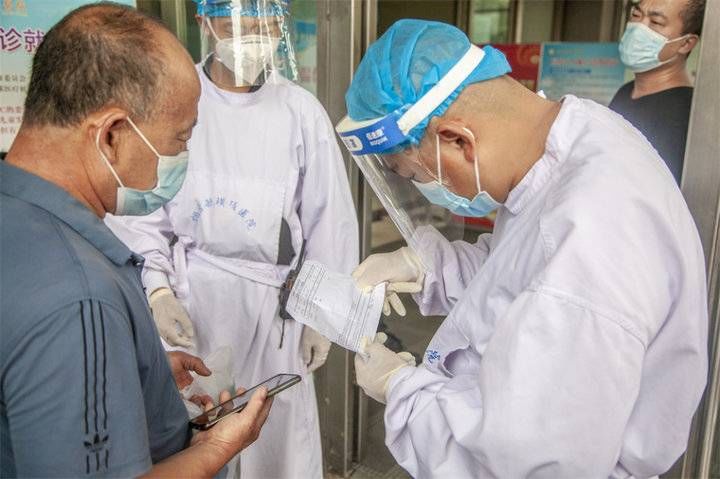烟台毓璜顶医院|三级预检分诊，线上线下结合，毓璜顶医院切实保障市民健康