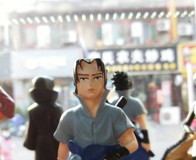 阴间|动漫雕像“毁童年”,躲过了阴间皮卡丘,看到哆啦A梦,太辣眼!