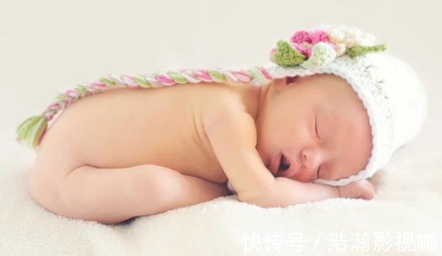 孩子|宝宝睡觉宝妈煲汤,回头发现孩子“没了”,奶爸可能在锅里