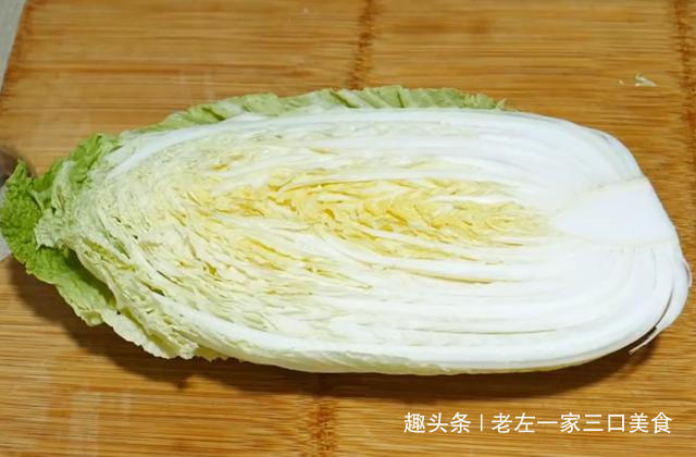 大厨教你白菜炖粉条最好吃的做法,吃起来热气腾腾,越吃越过瘾