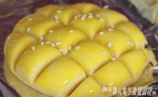 老左|玉米面这样做真好吃，不用一滴油，降脂降压，越嚼越香，上桌就光