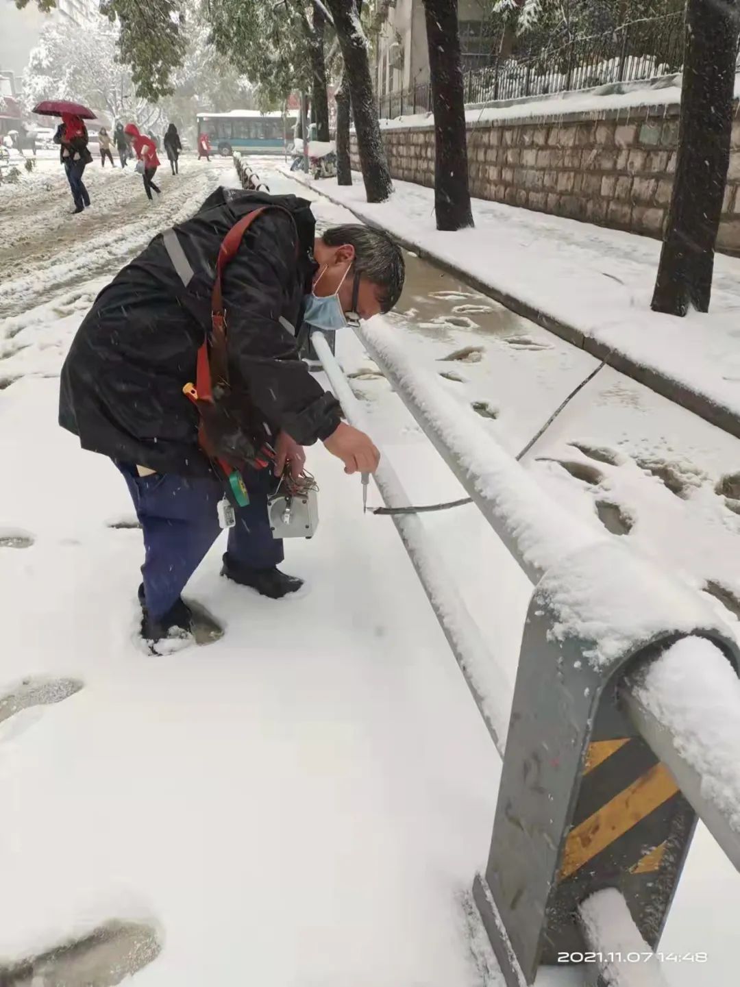 附属省立医院|不畏严寒除积雪 山东第一医科大学附属省立医院（山东省立医院）全力以赴确保就诊患者安全