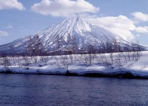 日本花费有多高？带1万人民币去日本旅游，摇身一变成变16万